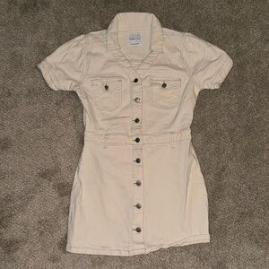 NWOT Celebrity pink cream demin dress